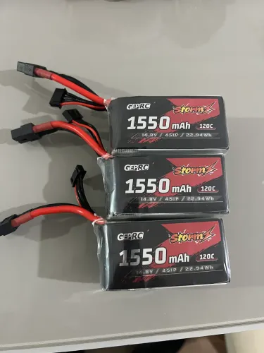 Baterias LiPo 4S GEPRC de 1550mAh + Lipo Bag
