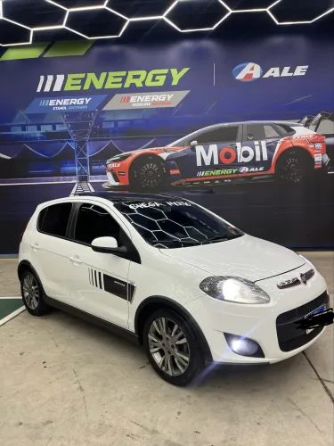 Fiat Palio Sporting 1.6 Flex 16V 5P 2015
