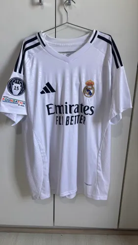 Camisa Adidas Real Madrid 24/25 Tam G + patchs