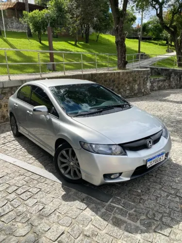 Roda Original Aro 17 do Civic Si com jogo de pneus