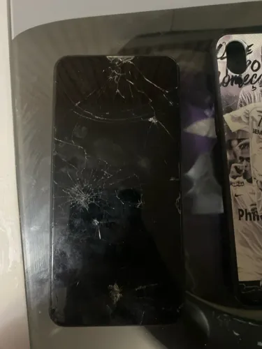 Vendo a10 com o display quebrado
