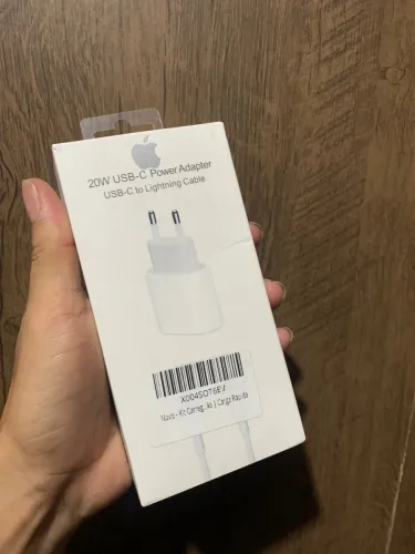 Carregador de iPhone turbo, com frete grátis ?