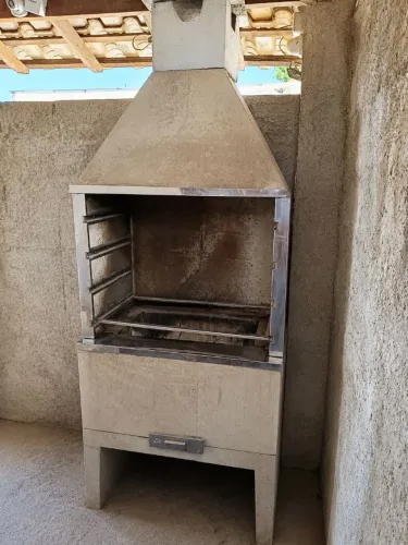 Churrasqueira Pré-moldada grande