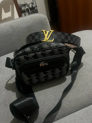 Vendo bolsa e cinto, importado de Portugal. Veja descrição
