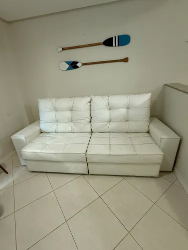 Sofá em couro