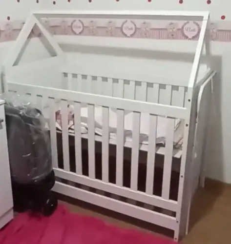 Berço Montessoriano 2 em 1