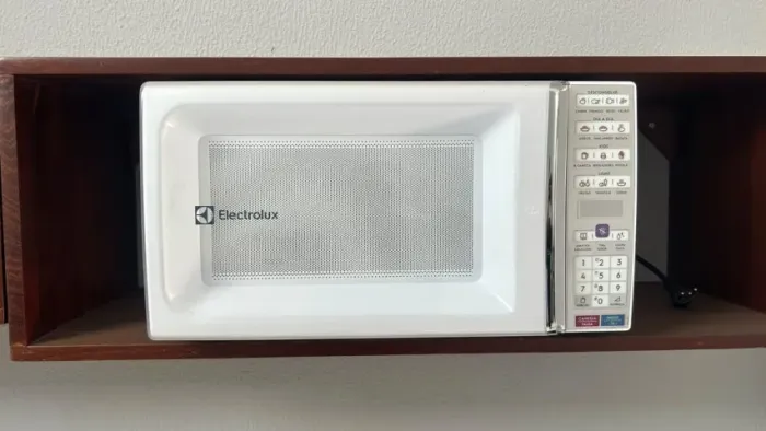 Micro-ondas Electrolux 34L