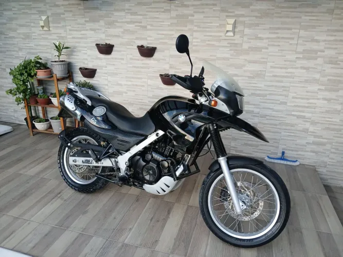 Linda Bmw 650 gs com apenas 37 mil km