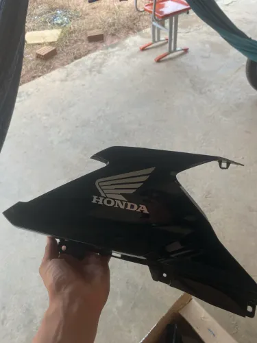 Carrenagem Lateral (asa) Fan 2025 Preta Original