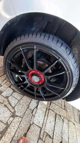 Rodas 18 e pneus zeros 
