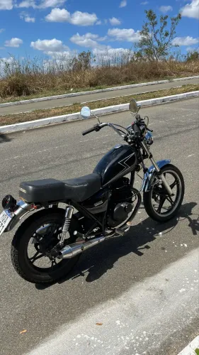 Suzuki Intruder 125 2004