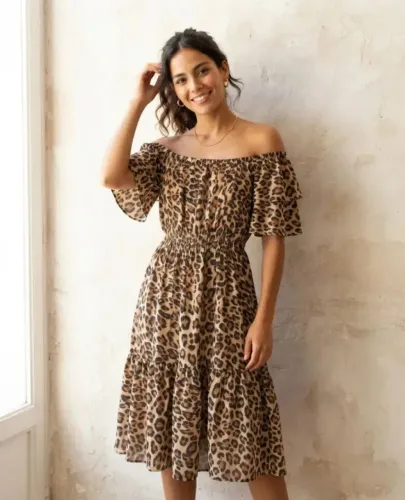 Vestido Ciganinha Oncinha Em Viscose. Tamanho 44
