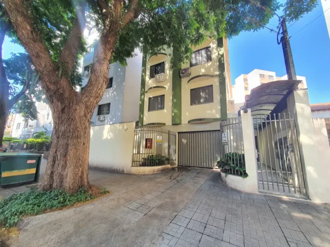 Apartamento com 1 quarto para alugar por R$ 1500.00, 35.00 m2 - ZONA 07 - MARINGA/PR