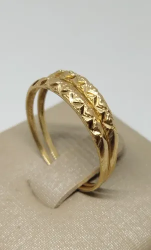 Dois aneis aparadores ouro 18k aro 21 Peso; 2g