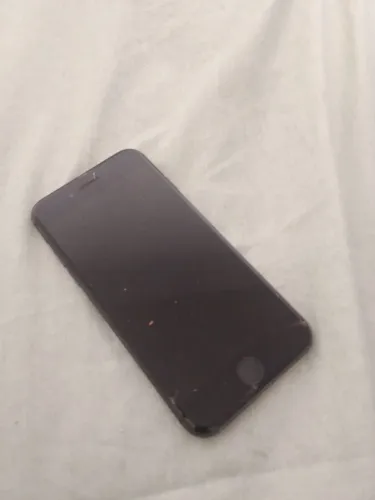 iPhone 8