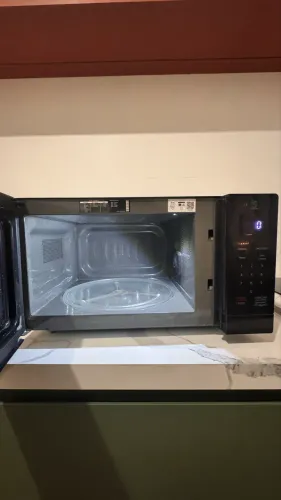 Micro-ondas LG NeoChef 30 litros Preto