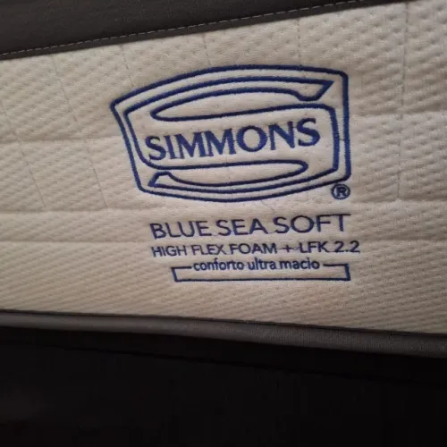 Colchão casal Simmons blue sea soft 1,88x1,38 conforto ultra macio