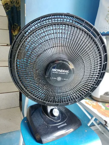 Ventilador Mondial em perfeito estado