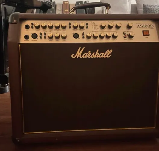 Amplificador marshall as100d