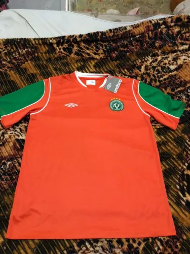 Camisa Chapecoense tamanho GG sem uso