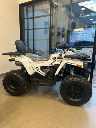 Quadriciclo MXF Attack 200cc
