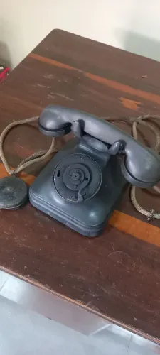 Telefone baquelite antigo