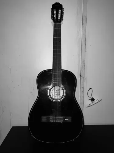 Vende - se Violão