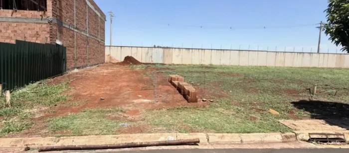 Terreno de 319m² plano à venda - Vivendas da Mata