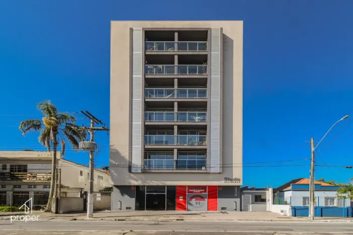 Excelente loft mobiliado para aluguel e venda no Centro - Pelotas/RS