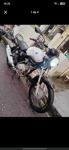Moto yamaha ano 2006