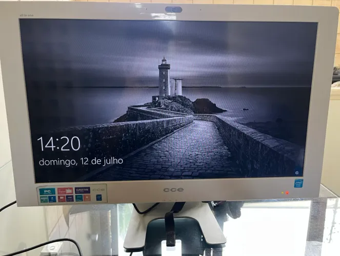 Computador All in One CCE 24? Intel Celeron 4GB RAM HD 500GB