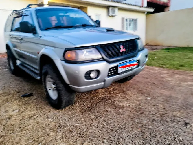 Mitsubishi Pajero Sport 2.8 4X4 Diesel Aut. 2000