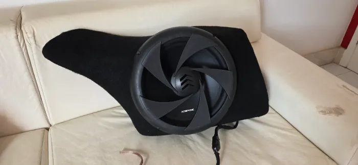 Caixa de grave corolla e subwoofer 12"