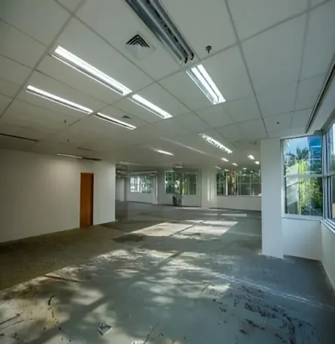 Sala comercial na Avenida Major Sylvio de Magalhães Padilha, 5200 - Conjunto 32  479 m²
