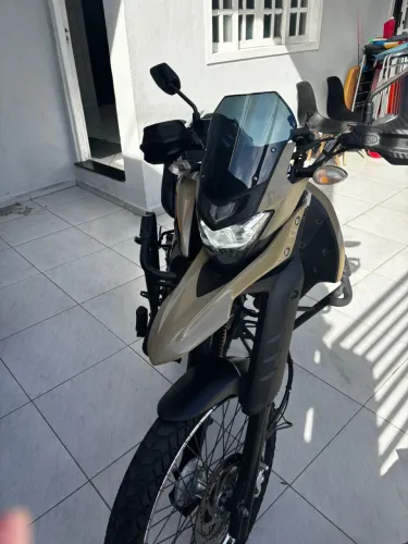 Vende-se Yamaha XTZ 250 