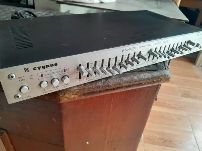 Equalizador cygnus ge400 750,00 leia o anúncio!!!!