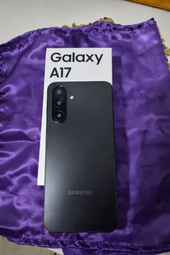 Galaxy A 17