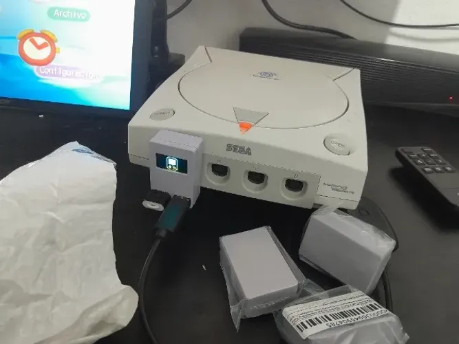 usb4maple Dreamcast com: tela, buzina e catão 1 giga.