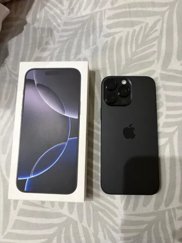 iphone 16 pro Max 256gb sem marcas pra sair logo
