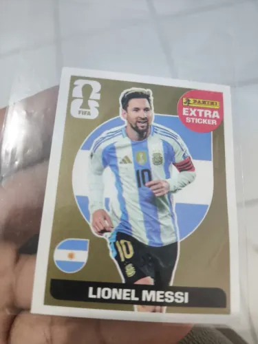Figurinha Extra stick Messi Gold