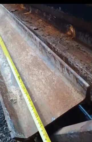 VIGA DE FERRO GROSSA 3,22MT COMPRIMENTO X 20CM LARGURA R$850,00