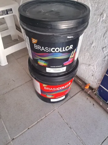 Tinta acrílica branco neve