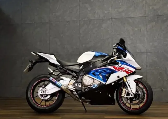 S1000 RR Tricolor
