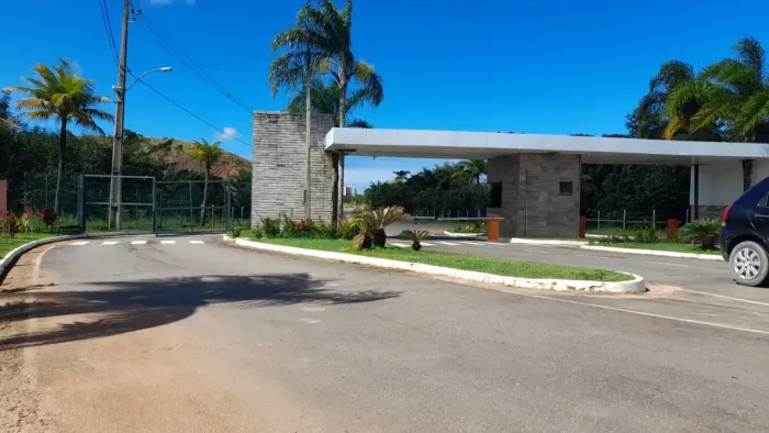 Vendo terreno no loteamento Dharma Ville com 200m²