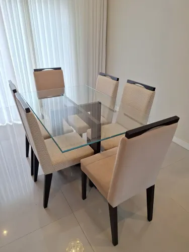 Mesa de Jantar em excelente estado!