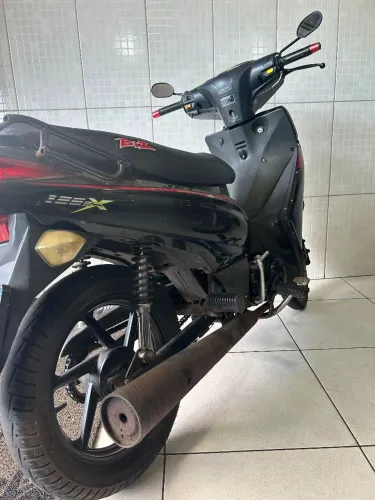 Moto super econômico