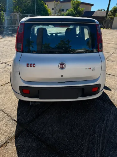 Fiat Uno Sporting 1.4 EVO Fire Flex 8V 4P 2013