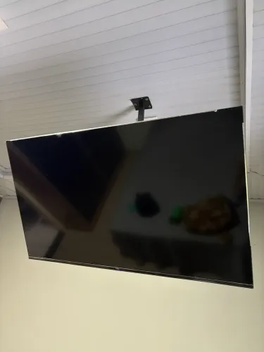 Vende se essa Tv smart TCL 50 polegadas
