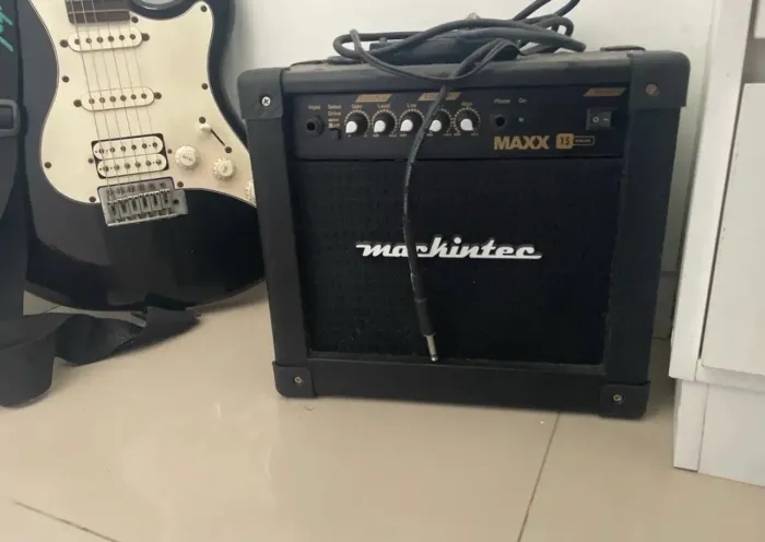 amplificador de guitarra machintec maxx 15
