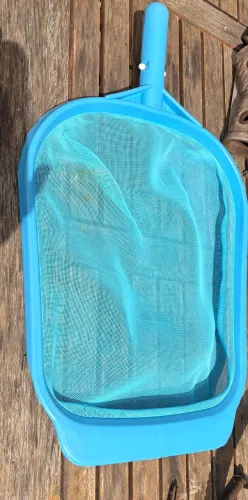 PENEIRA PISCINA